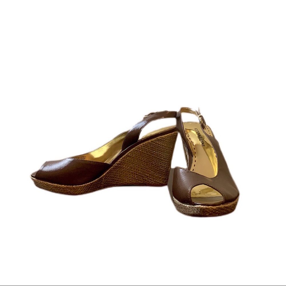 Giani Bernini Brown Wedge